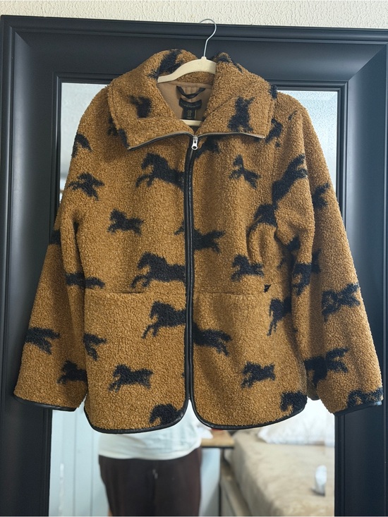 House of Harlow 1960 Jackets & Blazers - Viral House of Harlow 1960 Brown Sherpa Jacket with Black Horse Print